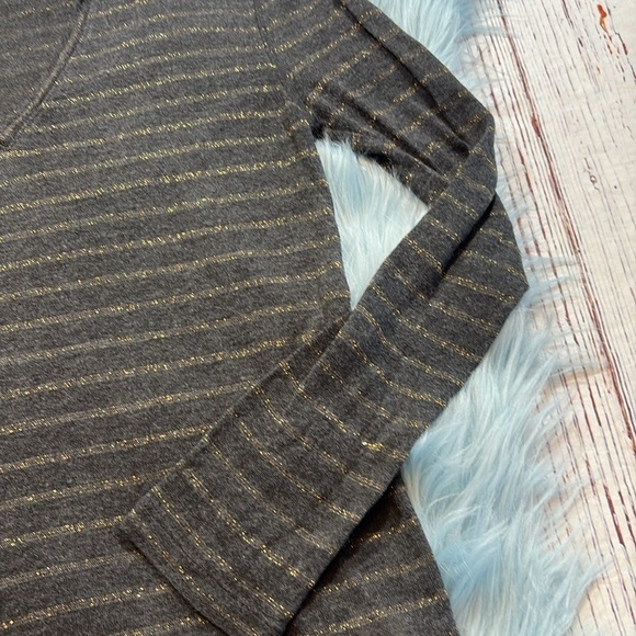Rails Sami V Neck Long Sleeve Charcoal Bronze Stripe Tee sz S - Picture 4 of 9